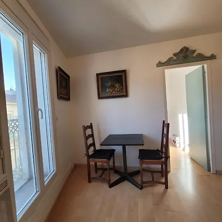 Apartamento Convivial Dans Le Centre De *