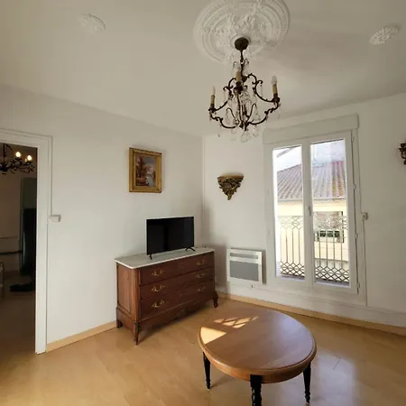 Convivial Dans Le Centre De Appartement Béziers